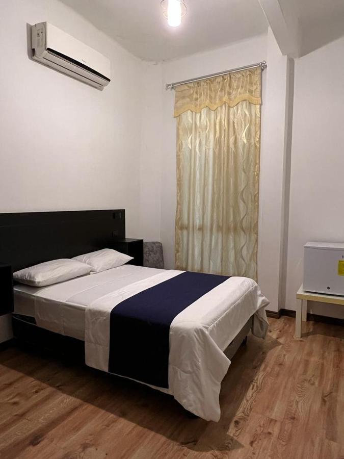 Hotel Perla Central 瓜亚基尔 外观 照片