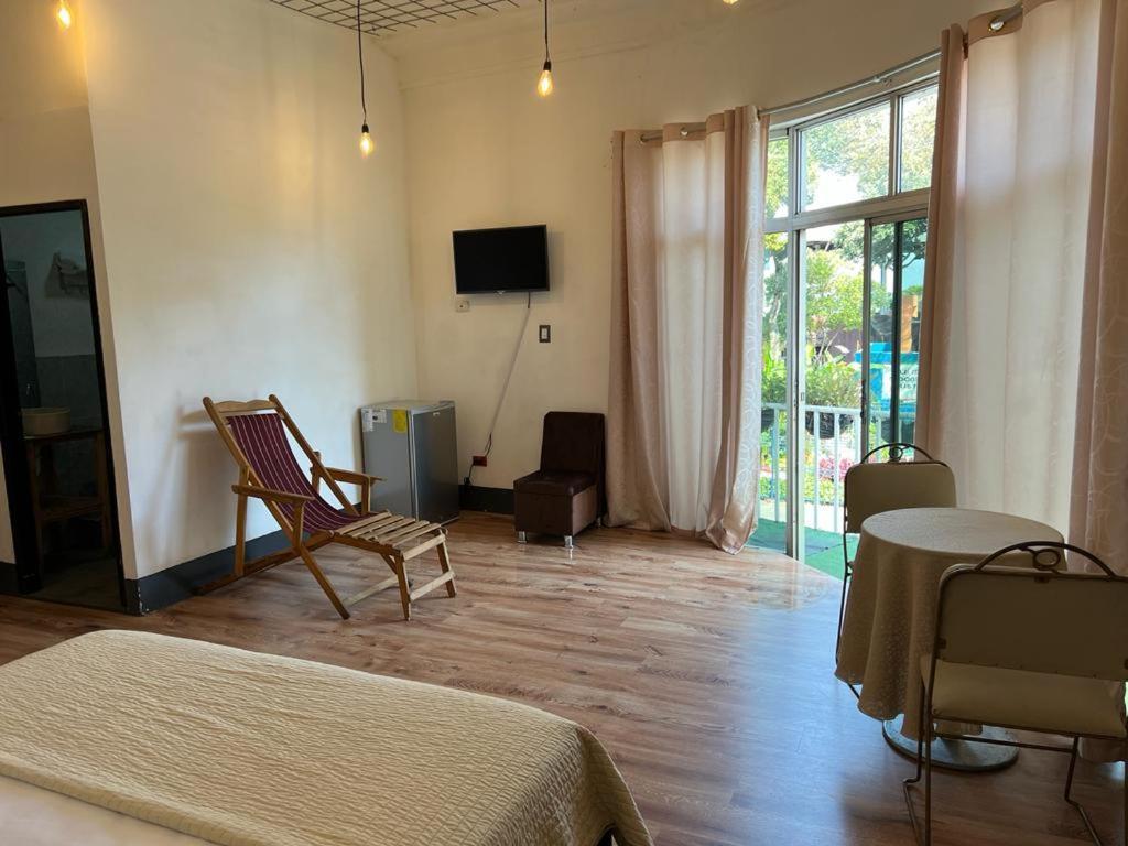 Hotel Perla Central 瓜亚基尔 外观 照片