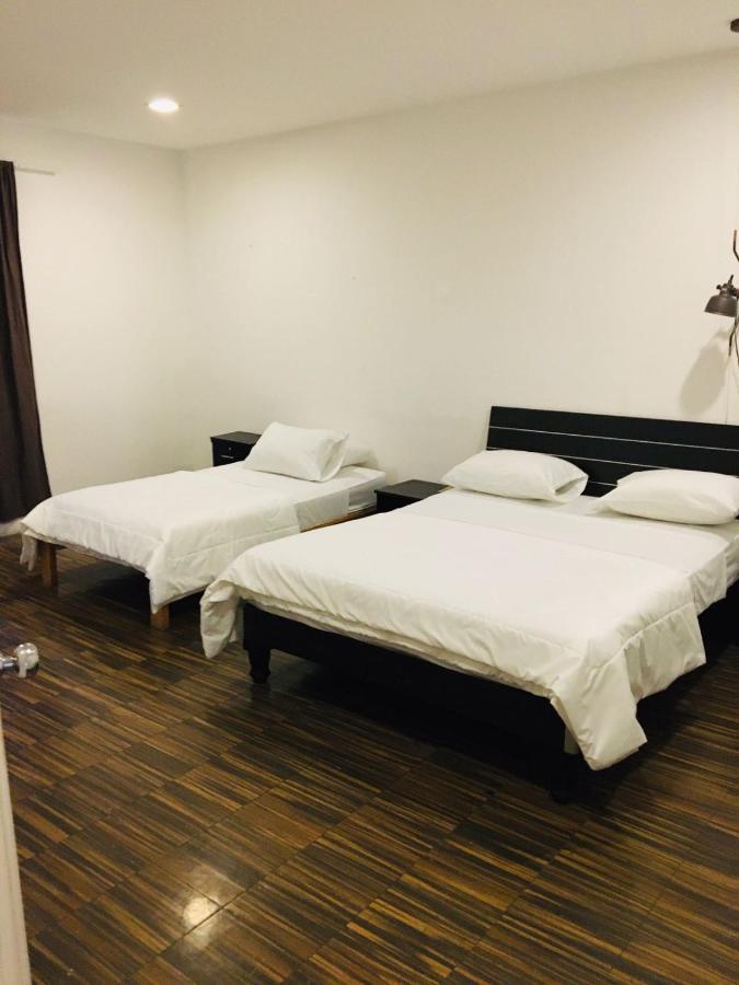 Hotel Perla Central 瓜亚基尔 外观 照片