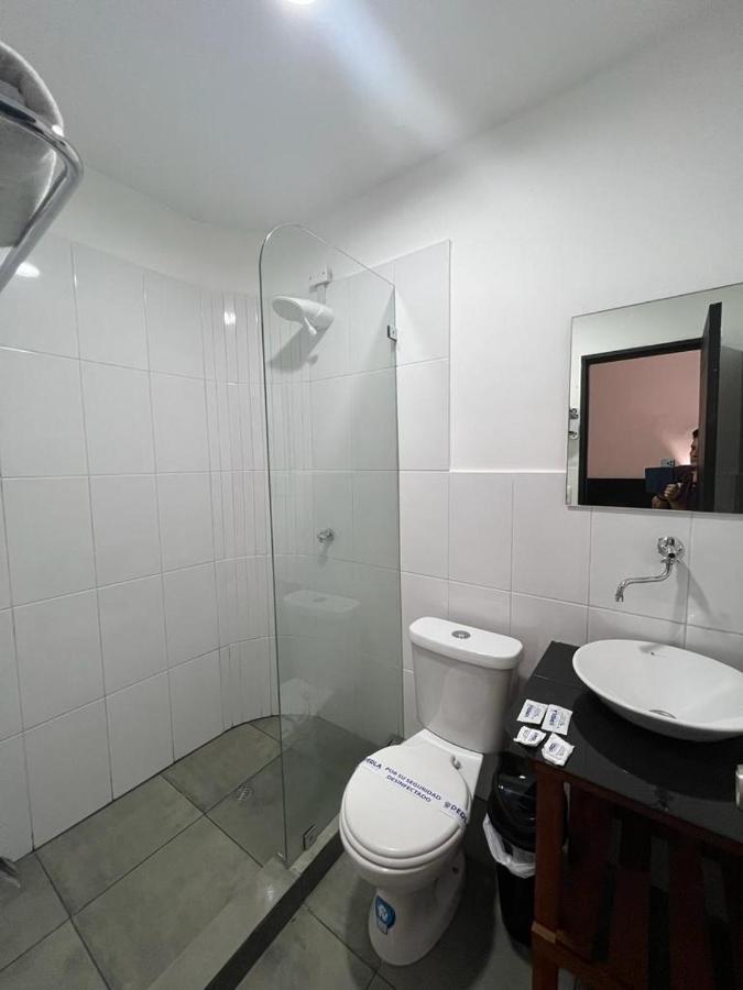 Hotel Perla Central 瓜亚基尔 外观 照片