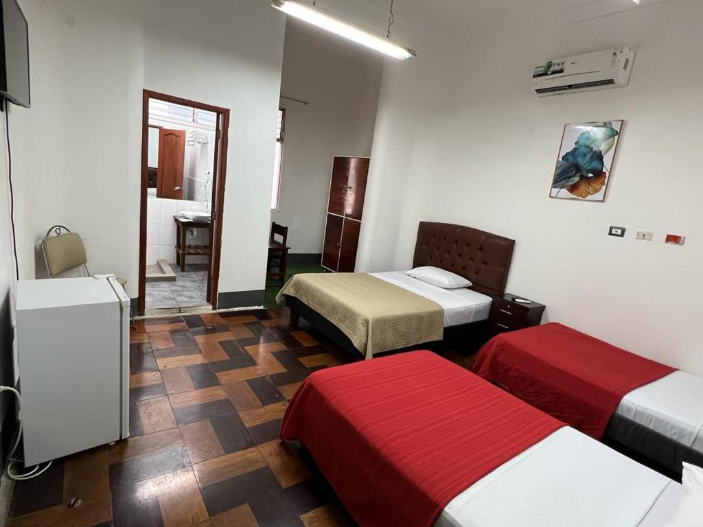 Hotel Perla Central 瓜亚基尔 外观 照片
