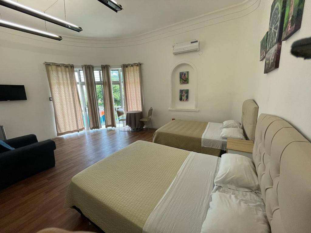 Hotel Perla Central 瓜亚基尔 外观 照片