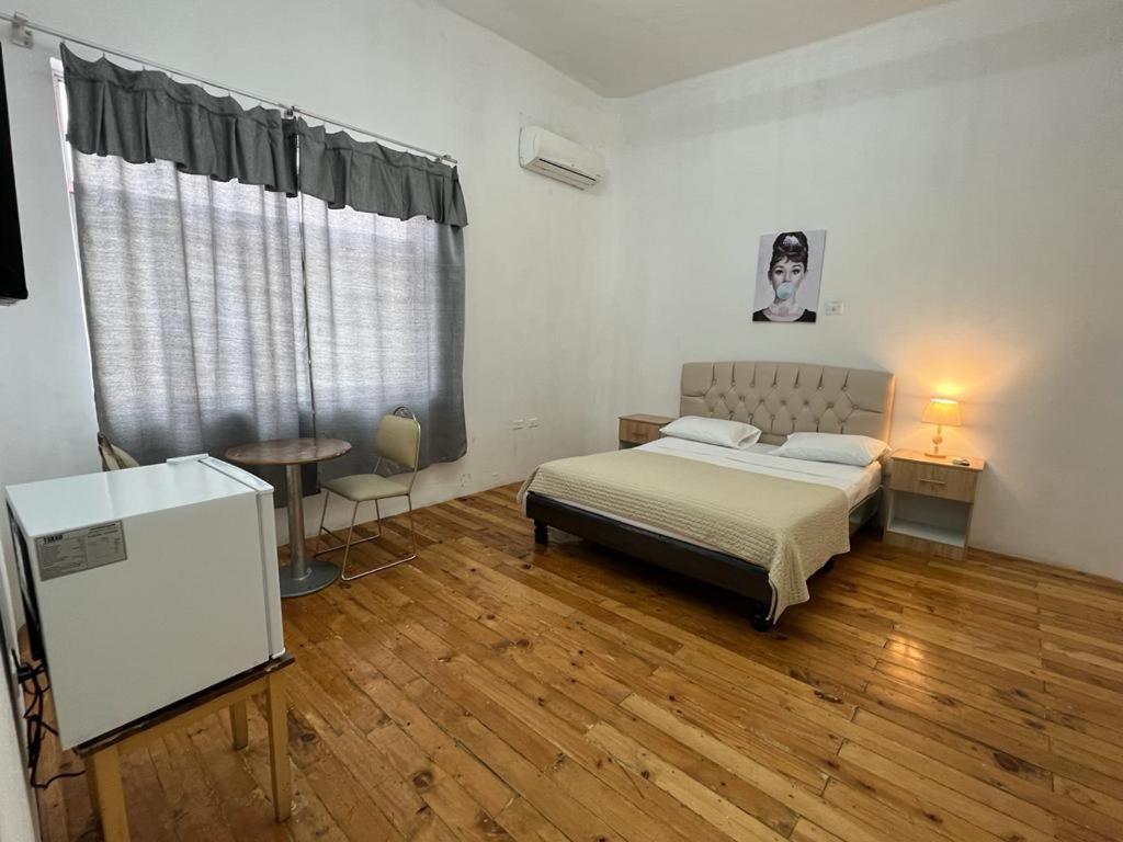 Hotel Perla Central 瓜亚基尔 外观 照片